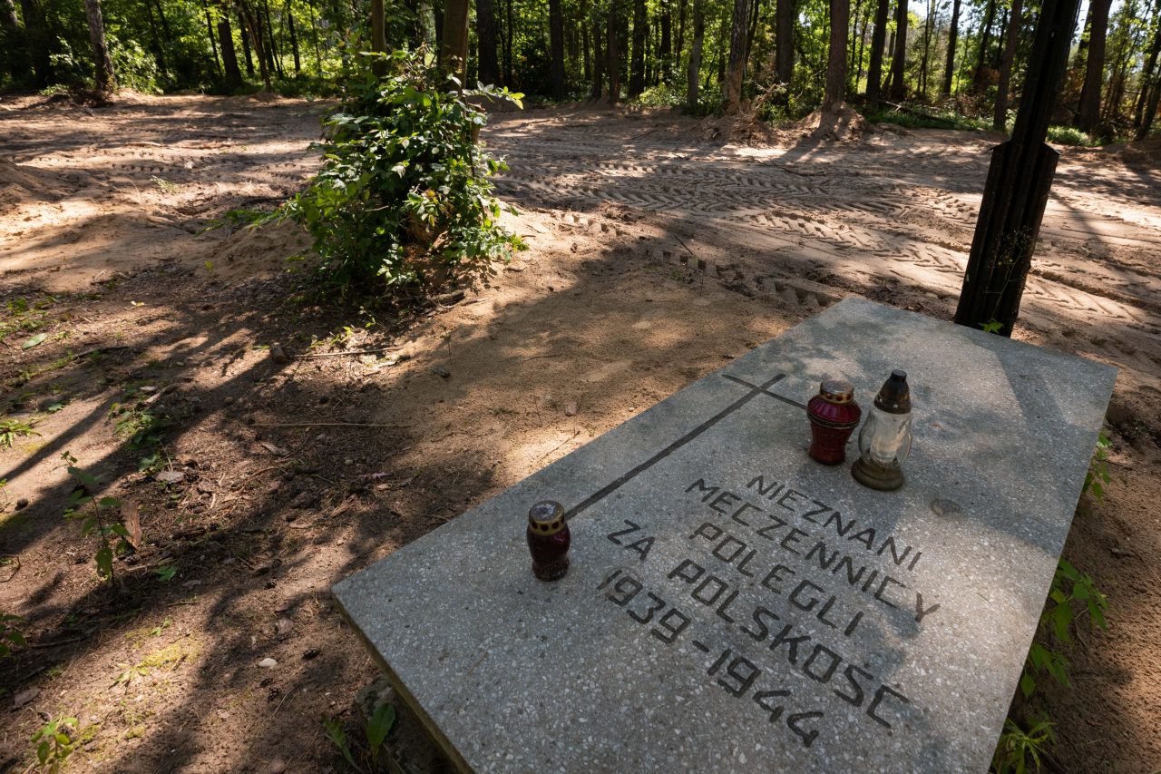 Polska znajduje dwa masowe groby z prochami ponad 8000 ofiar nazizmu w pobliżu obozu koncentracyjnego – Diario El Ciudadano y La Region