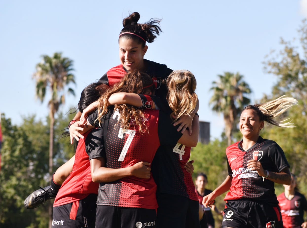 Newells comenzó su participación en el torneo con una goleada – Diario El  Ciudadano y la Región