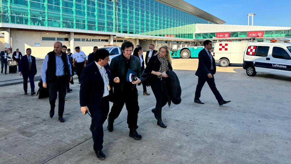 Milei viajó a Davos para participar del Foro Económico Mundial y reunirse con autoridades del FMI – Diario El Ciudadano y la Región