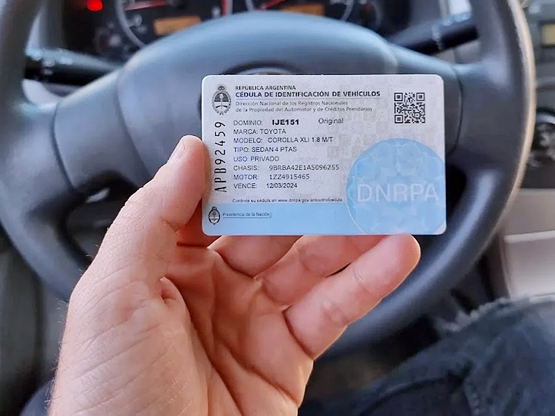 Se elimina la cédula azul como requisito para conducir un auto ajeno y la  verde no tiene vencimiento - Diario El Ciudadano y la Región